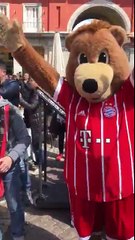 La afición del Bayern Múnich invade Madrid