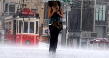 Meteoroloji Tarih Verdi, İstanbul'a Yağmur Geliyor!