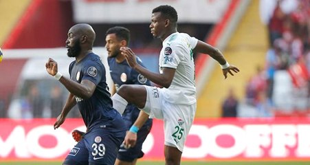 Beşiktaş Atiba'nın Alternatifini Buldu: Abdullahi Shehu!