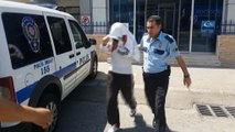Balkondan parktaki çocuğuna bakan annenin şikayeti polisi alarma geçirdi