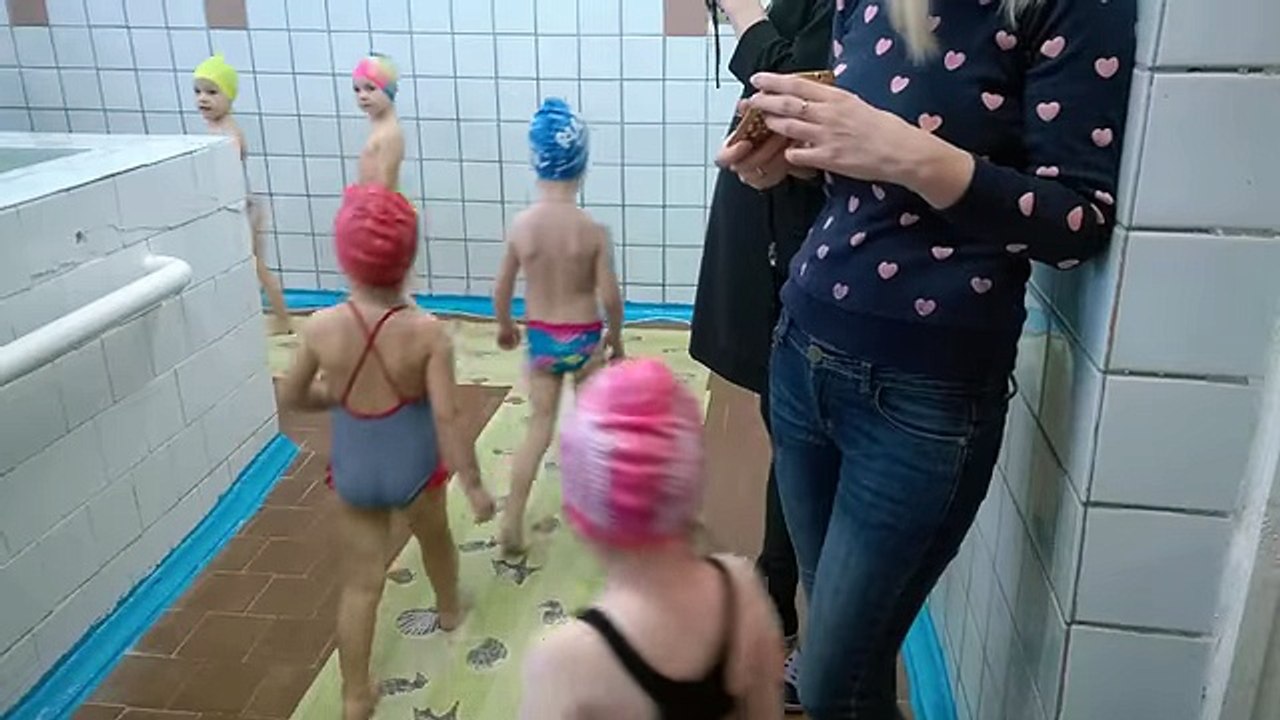 Открытый урок плавания в садике