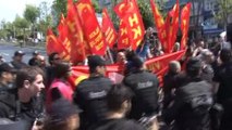 Beşiktaş'ta polis, gruba ikinci kez müdahale etti