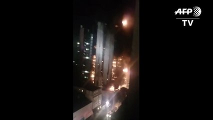 Brésil: images amateur de l'effondrement d'une tour à Sao Paulo