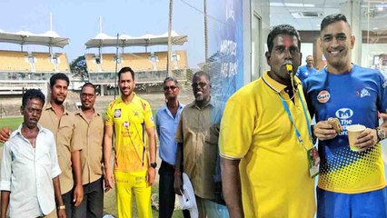 IPL 2018: MS Dhoni celebrates Labour Day with Ground Staff । वनइंडिया हिंदी