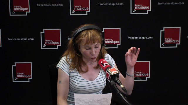 La chronique de Julie DEPARDIEU du 02/05