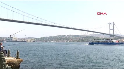 Dev Geminin 15 Temmuz Şehitler Köprüsü Altından Geçişi