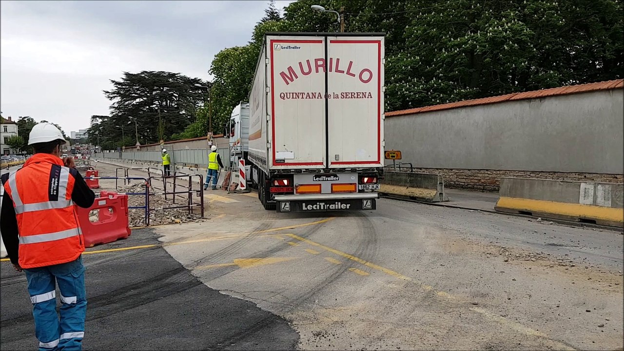 Travaux du T6 à Bron