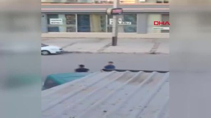 İzmir-Sokak Ortasındaki Çatışma Kamerada