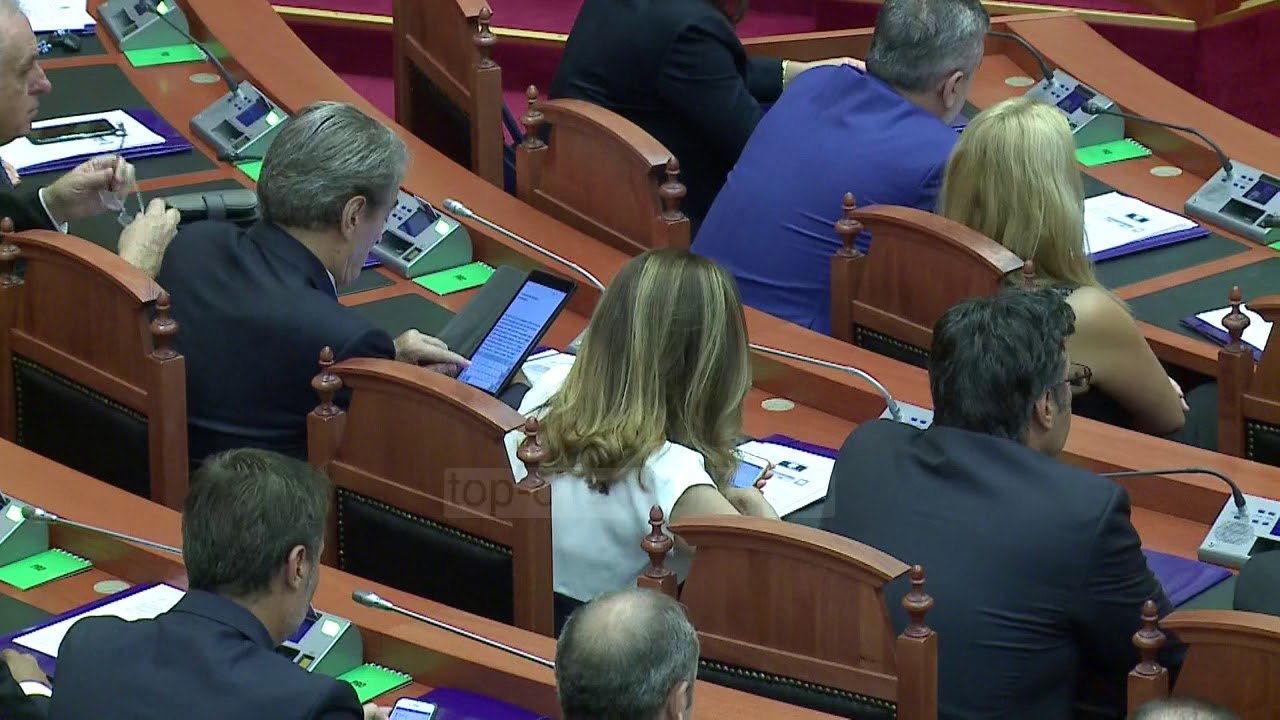 Kuvendi nis punën. Pasdite votohet kryeparlamentari - Top Channel Albania - News - Lajme