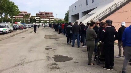 La queue pour le match de la montée Nîmes Gazelec Ajaccio 02 05 2018