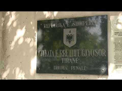 Tërhoqi paratë e nipit, gjyshi në gjyq - Top Channel Albania - News - Lajme