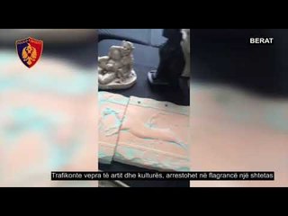 Ora News – Kapet duke trafikuar papiruse dhe statuja, arrestohet 51 vjeçari