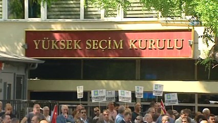 Cumhurbaşkanı adaylığı için 4 parti YSK'ya başvurdu