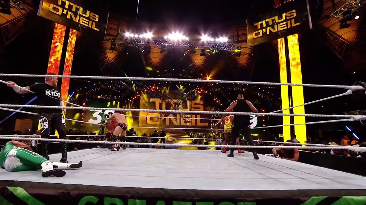 Esta é sem duvida a pior entrada de sempre no WWE