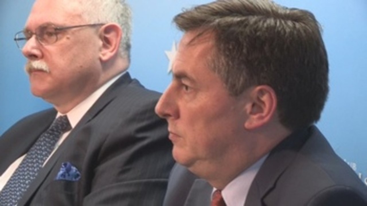 Presidente de comisión de Exteriores del PE defiende acuerdo nuclear con Irán
