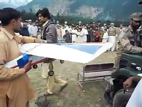 Nojawan Larkay Ki Anokhi Ijad Nay Sab Ko Hairan Kar Dia...App bhi Daikhye