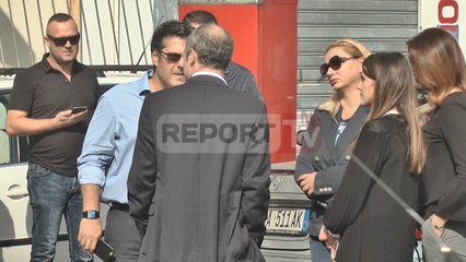 Report TV - Shembja e banesave në Shkozë Paloka: Rama të bëhet njerëzor