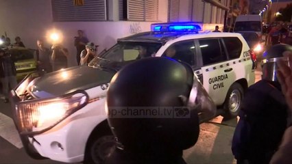 Spanjë, bastisje dhe arrestime në Katalunjë - Top Channel Albania - News - Lajme