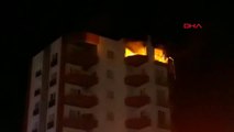 Mersin'de Bir Apartmanın Son Katında Korkutan Patlama: 1 Yaralı