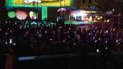 Başkan Uysal, Galata Kulesindeki video Mapping gösterisini gençlerle izledi