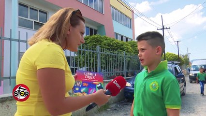 Stop - Yzberisht, teksti  “+18 vjec”, shpërndahet për klasën e tretë! (21 shtator 2017)