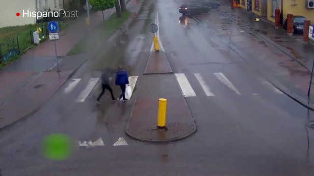 Atropelló a dos jóvenes y se dio a la fuga sin el menor remordimiento