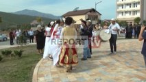 Report TV - Nga Prizreni për në Kukës me pajton për të marrë nusen