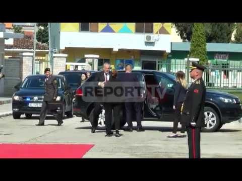 Report TV - Xhaçka pret homologun kosovar: Po punojmë për planin e 2018