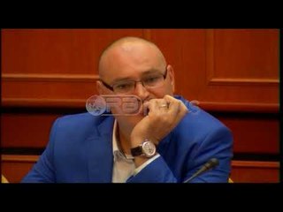 Ora News – Zjarrëfikësit e Tiranës një pagë shpërblim dhe pagesë për orët shtesë