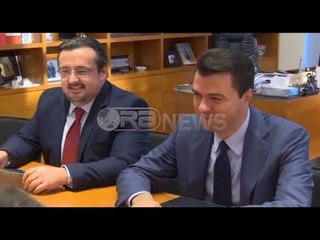 Ora News – Basha mbështet një program tjetër me FMN për kontrollin e qeverisë