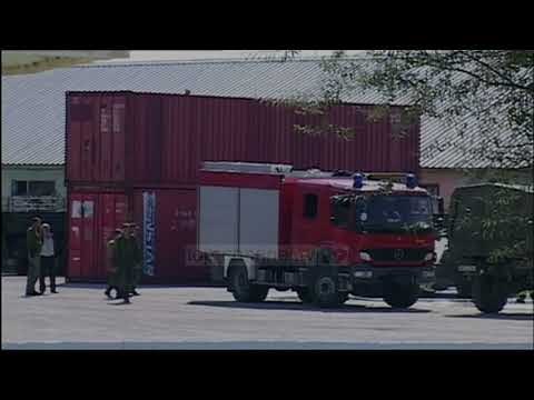 Durrës, zjarr në depot e ushtrisë - Top Channel Albania - News - Lajme