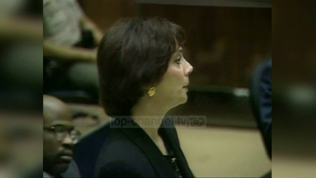 OJ Simpson lirohet me kusht, pas 9 viteve në qeli - Top Channel Albania - News - Lajme