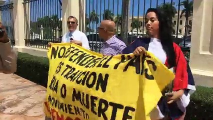 Visita sorpresa para danilo media por Manny Solano - Estamos en el Palacio Nacional en visita...