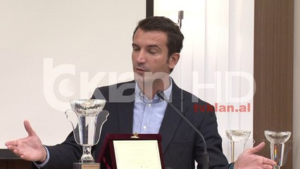 Bashkia e Tiranes, çmim per transparencen