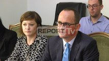 Report TV - Minoritetet përplasin ministrin Bushati me deputetin Klevis Balliu