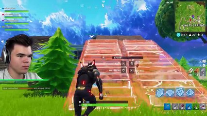 NEW SECRET CRATER LEGENDARY LOOT CAVE! (Fortnite Battle Royale)