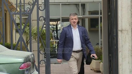 Gjykata e Lartë heq dorë nga dosjet e politikës - Top Channel Albania - News - Lajme