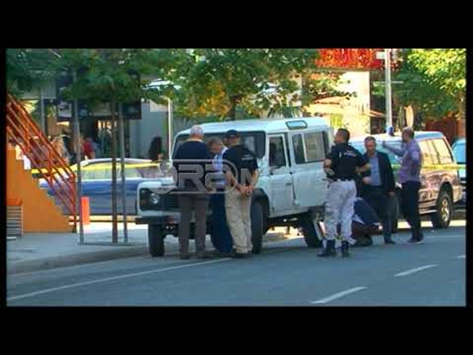 Tiranë -Tiranë - Tiranë - Pas tritolit në mjet, tregtares i vendosin eksploziv në dyqan