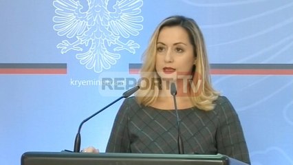 Report TV - E-Albania,Mesi-qytetarëve: Refuzoni kërkesat për çertifikata