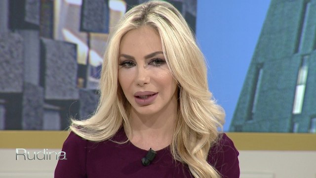 Rudina - Arnida Capi, avokatja simpatike tregon per punën dhe paisonin! (04 tetor 2017)