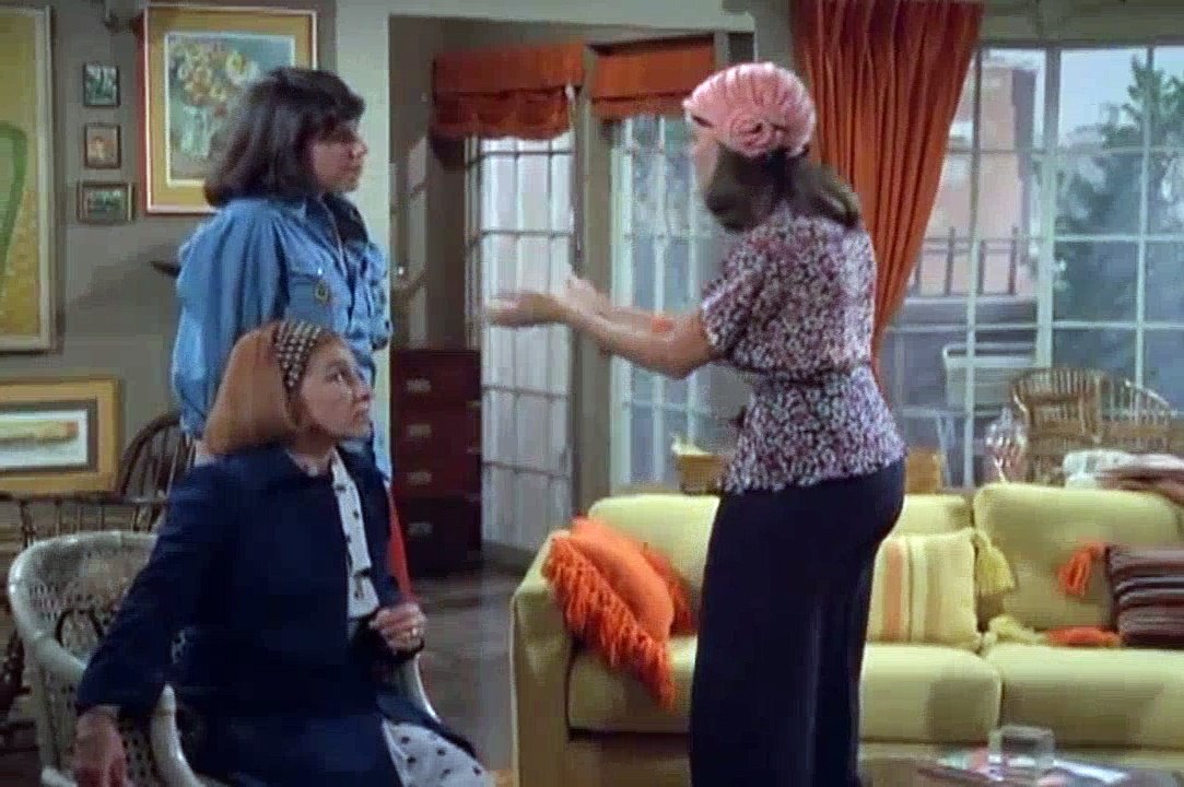 Rhoda S02E03 - Ida's Doctor