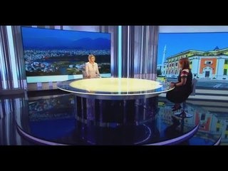 Télécharger la video: Rudina Hoxha e ftuar në “Ora e Intervistës”