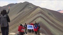 هذا الصباح-جبل قوس قزح في بيرو يجذب السياح