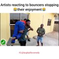 So funny Naija Musicians Performing on stage... Lol Laugh Pills Comedy