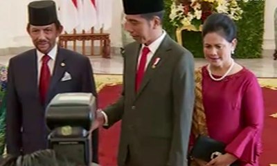 Jokowi dan Sultan Brunei Darussalam Bahas TKI