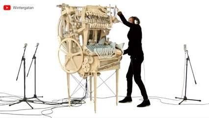 Gelmiş Geçmiş En İlginç Müzik Aletini Yapan Adam