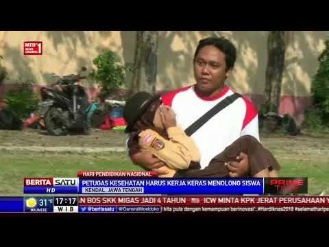 Puluhan Siswa Peserta Upacara Hardiknas Jatuh Pingsan