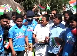 Man crafts miniature of World Cup trophy with gold