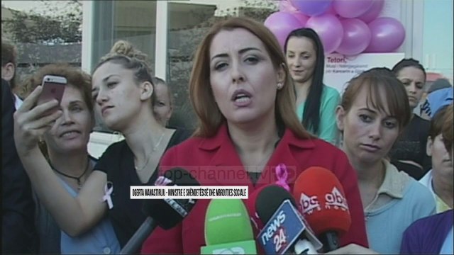 Muaji kundër kancerit të gjirit - Top Channel Albania - News - Lajme
