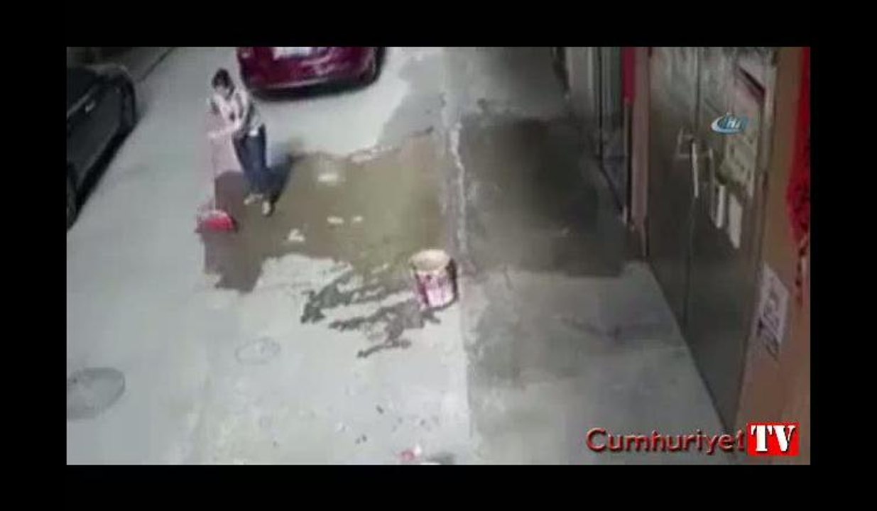 Dehşet böyle geliyorum dedi! Talihsiz kaza anı kamerada